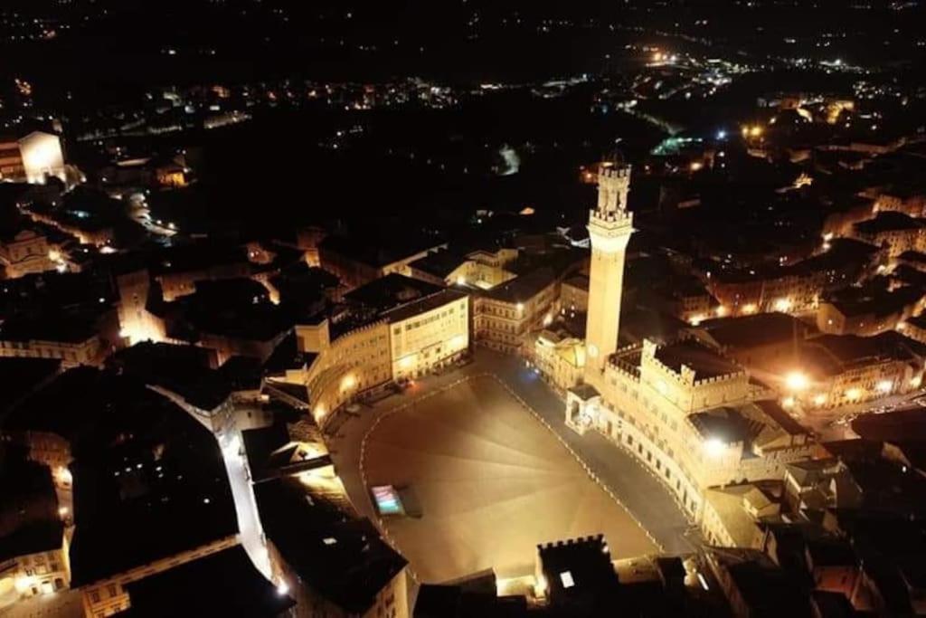 La Vigna Agriturismo Villa Siena Bagian luar foto